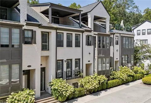 4514 Collins Ave, Atlanta, GA 30342