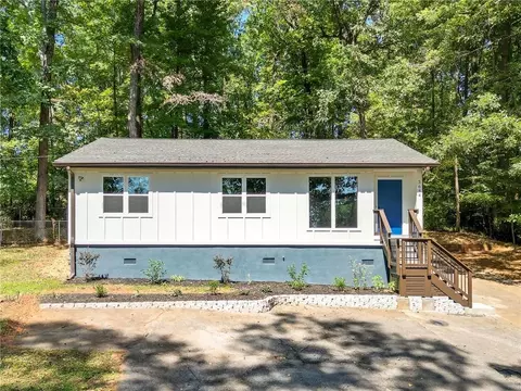 3644 Bouldercrest Rd, Ellenwood, GA 30294