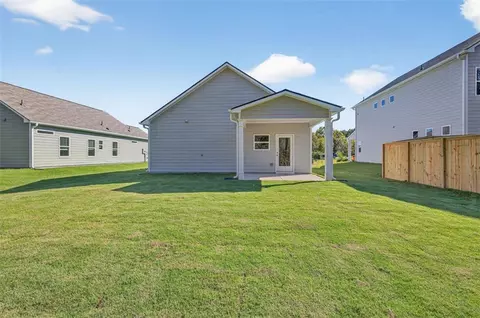 Exterior - 120 Fair Oak Ln, Calhoun, GA 30701 photo 3 of 3