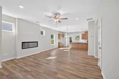 Living - 120 Fair Oak Ln, Calhoun, GA 30701 photo 1 of 6