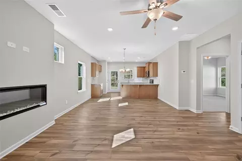 Living - 120 Fair Oak Ln, Calhoun, GA 30701 photo 3 of 6