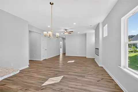 Living - 120 Fair Oak Ln, Calhoun, GA 30701 photo 6 of 6
