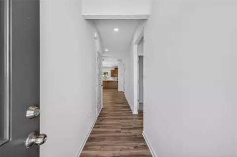 Entry Way - 120 Fair Oak Ln, Calhoun, GA 30701 photo 1 of 3