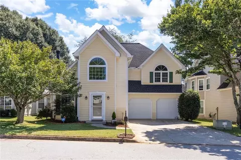 2829 Ashwood Pl, Decatur, GA 30030