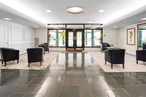 2965 Pharr Court South NW #110, Atlanta, GA 30305