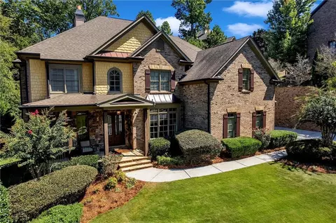 5709 Registry Oaks Ln, Mableton, GA 30126