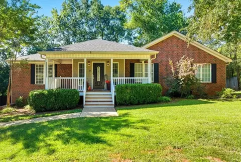 11 Chestnut St, Cartersville, GA 30120