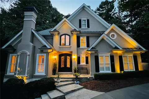 3770 Newport Bay Dr, Alpharetta, GA 30005