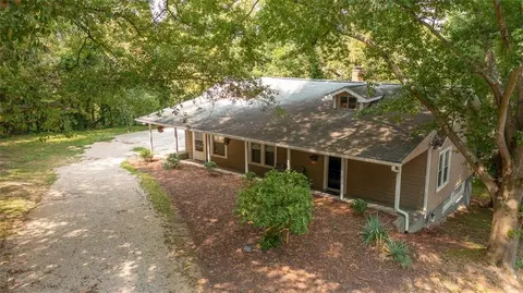 9 Aubrey St, Cartersville, GA 30120