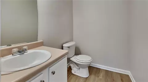Bath - 10961 Big Sky Dr, Hampton, GA 30228 photo 1 of 2