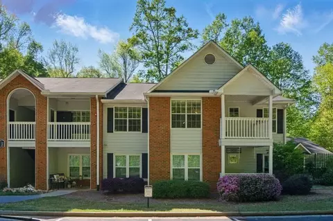 124 Streamside Dr #24, Roswell, GA 30076