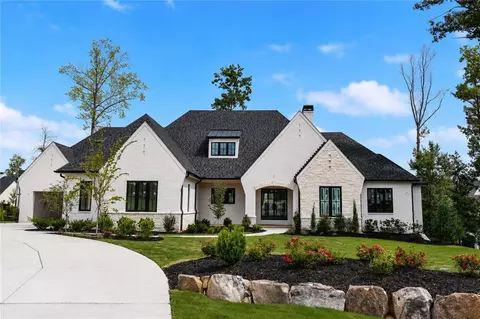 5071 Kings Close, Alpharetta, GA 30004