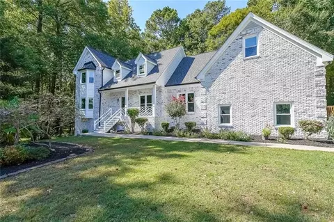 3298 Sundown Ct SW, Marietta, GA 30064