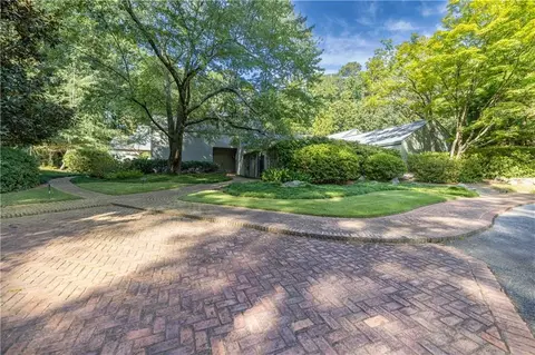 6150 Riverwood Dr, Atlanta, GA 30328