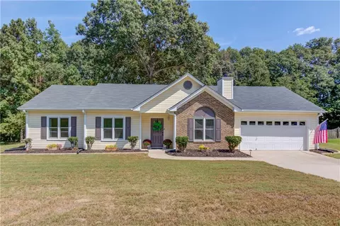 88 Hickory Blf, Braselton, GA 30517
