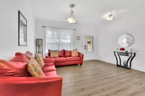 425 Eldridge Dr, Suwanee, GA 30024 photo 5