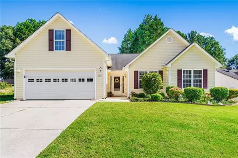 2515 Fort Daniels Dr, Dacula, GA 30019