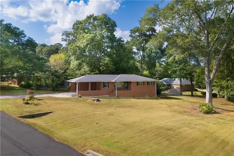 3888 Lindley Cir, Powder Springs, GA 30127