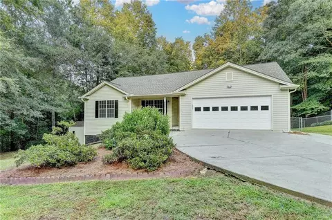 880 Duck Rd, Braselton, GA 30517