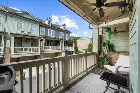 Exterior - 2442 Gatebury Cir, Chamblee, GA 30341 photo 8 of 10