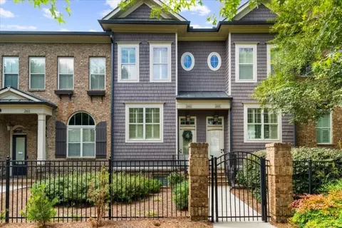 2442 Gatebury Cir, Chamblee, GA 30341