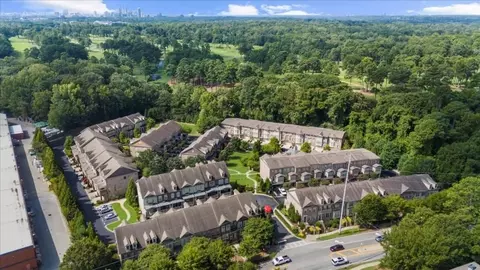 View/Area - 2442 Gatebury Cir, Chamblee, GA 30341 photo 2 of 2