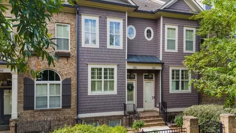 Exterior - 2442 Gatebury Cir, Chamblee, GA 30341 photo 3 of 10