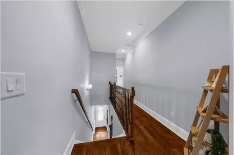Entry Way - 2442 Gatebury Cir, Chamblee, GA 30341 photo 2 of 4
