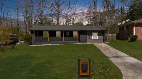 282 Oak Dr SE, Atlanta, GA 30354
