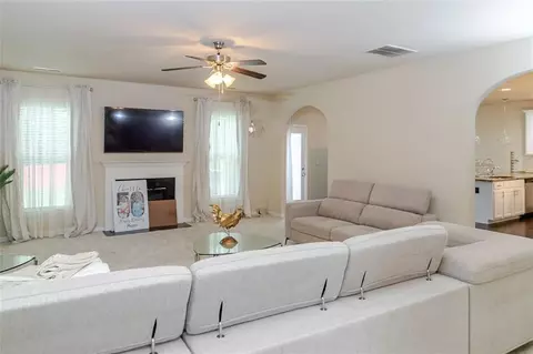 574 Caledon Way, Hampton, GA 30228 photo 9