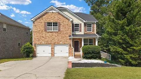 6018 Oakdale Rd SE, Mableton, GA 30126