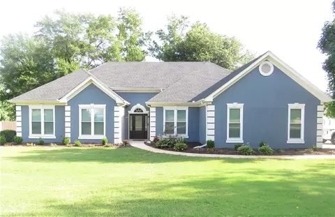 4119 Sweetwater Pkwy, Ellenwood, GA 30294