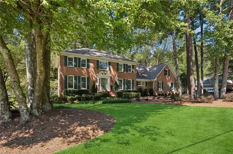 4891 Forestglade Ct, Stone Mountain, GA 30087