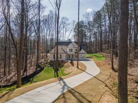 255 Olde Oak Dr, Jonesboro, GA 30238