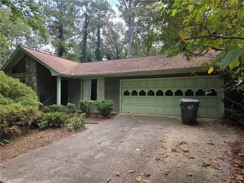 3082 Cardinal Lake Dr, Duluth, GA 30096
