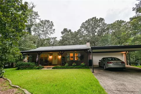 1231 Woodland Ct SE, Conyers, GA 30013