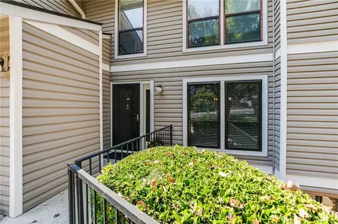 807 Wynnes Ridge Cir #807, Marietta, GA 30067