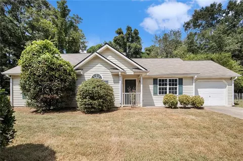 53 Grove Ln, Temple, GA 30179