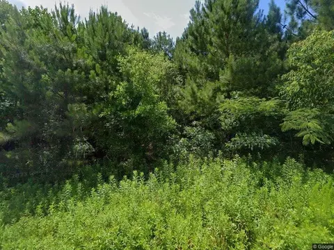 4061 Dellwood Dr, Macon, GA 31204