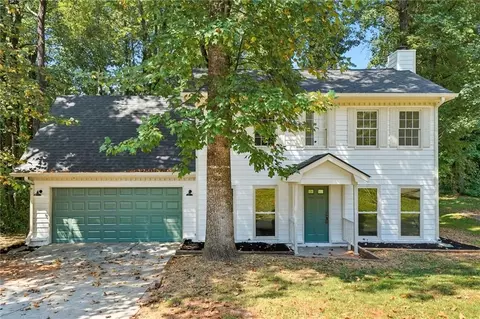 1182 Bailing Dr, Lawrenceville, GA 30043