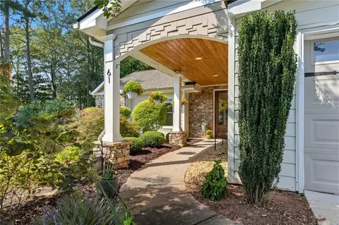 61 Holt Rd NE, Marietta, GA 30068