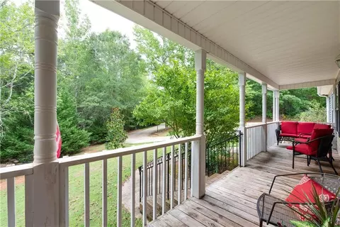 Exterior - 556 Fuller Rd, Athens, GA 30607 photo 5 of 12