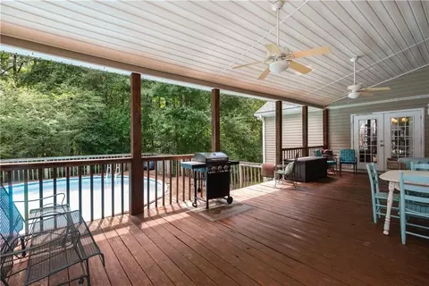 Exterior - 556 Fuller Rd, Athens, GA 30607 photo 6 of 12