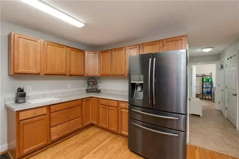 Kitchen - 556 Fuller Rd, Athens, GA 30607 photo 4 of 4