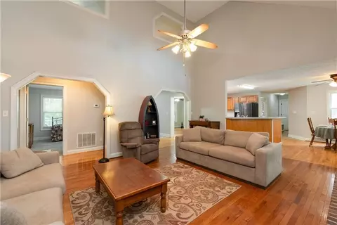 Living - 556 Fuller Rd, Athens, GA 30607 photo 3 of 3
