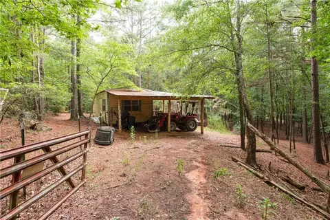 Exterior - 556 Fuller Rd, Athens, GA 30607 photo 9 of 12