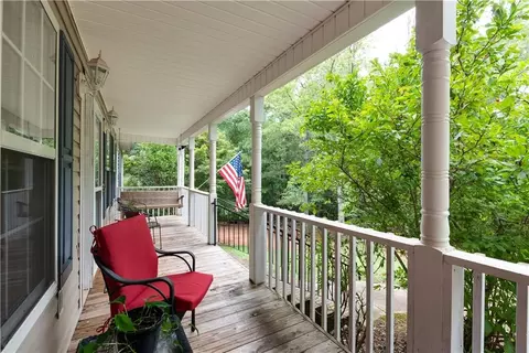 Exterior - 556 Fuller Rd, Athens, GA 30607 photo 4 of 12