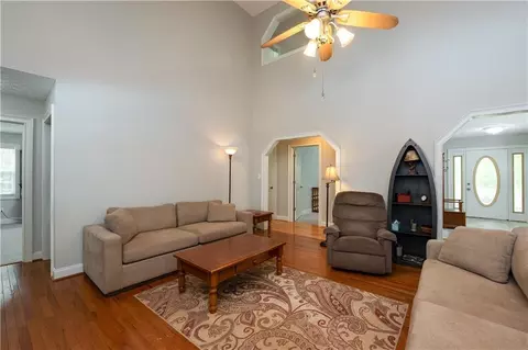 Living - 556 Fuller Rd, Athens, GA 30607 photo 2 of 3