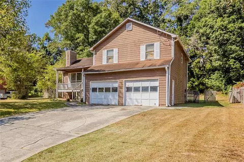 4550 Glory Dr, Austell, GA 30106