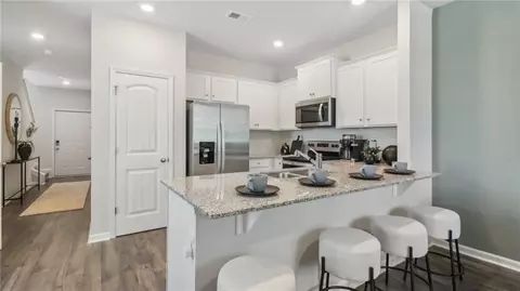 116 Kenmore Cir, Perry, GA 31069 photo 4